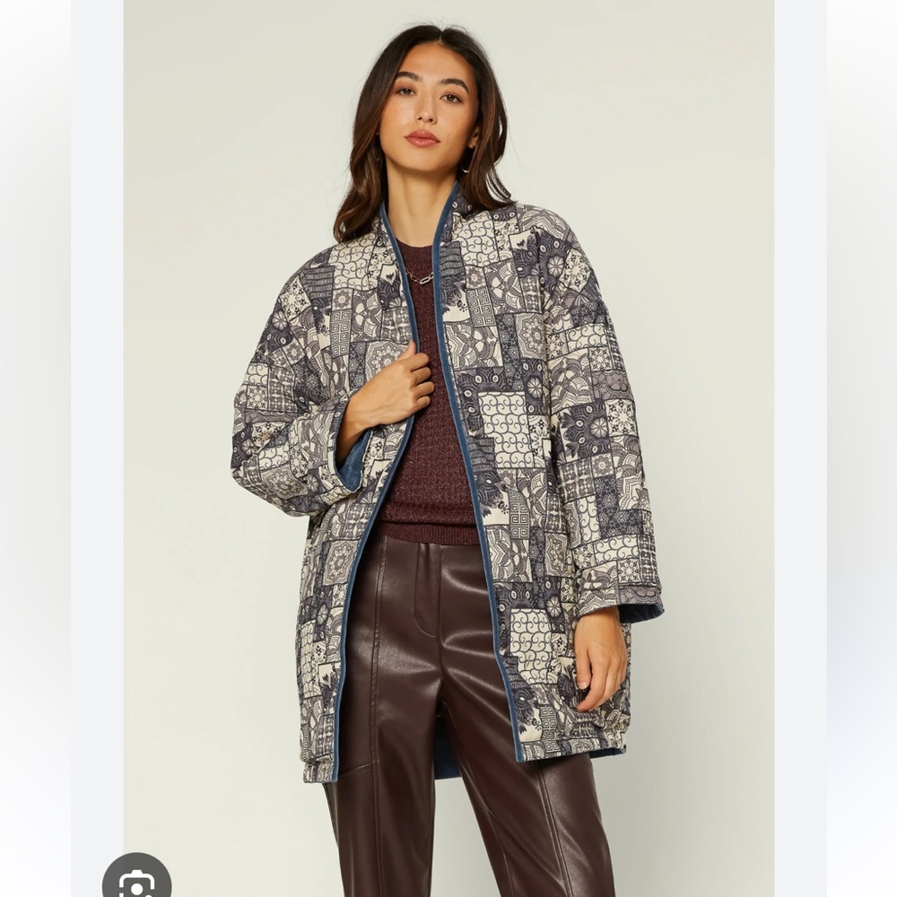 Reversible quilted jacket